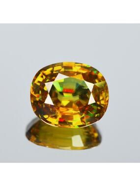 Exquisite 2.73 Carat Sphene!!